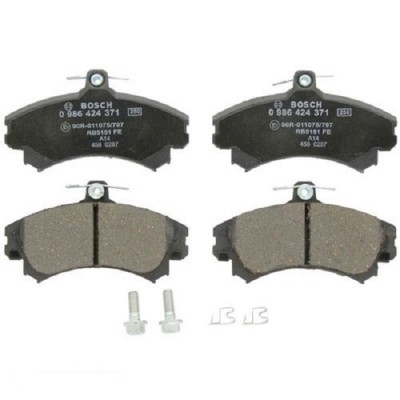 Тормозные колодки Bosch дисковые передние MITSUBISHI Carisma 1.6i,1.8i/Colt 1.3,1.5 0986424371