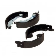 Тормозные колодки Bosch барабанные задние NISSAN/RENAULT Micra/Modus/Clio III >>06 0986487668
