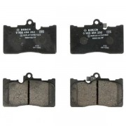 Тормозные колодки Bosch дисковые передние LEXUX GS 300, 430, 460 06 0986494252