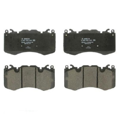 Тормозные колодки Bosch дисковые передние LAND ROVER RangeRover III "4.4-5.0 "F "09>> 0986494440